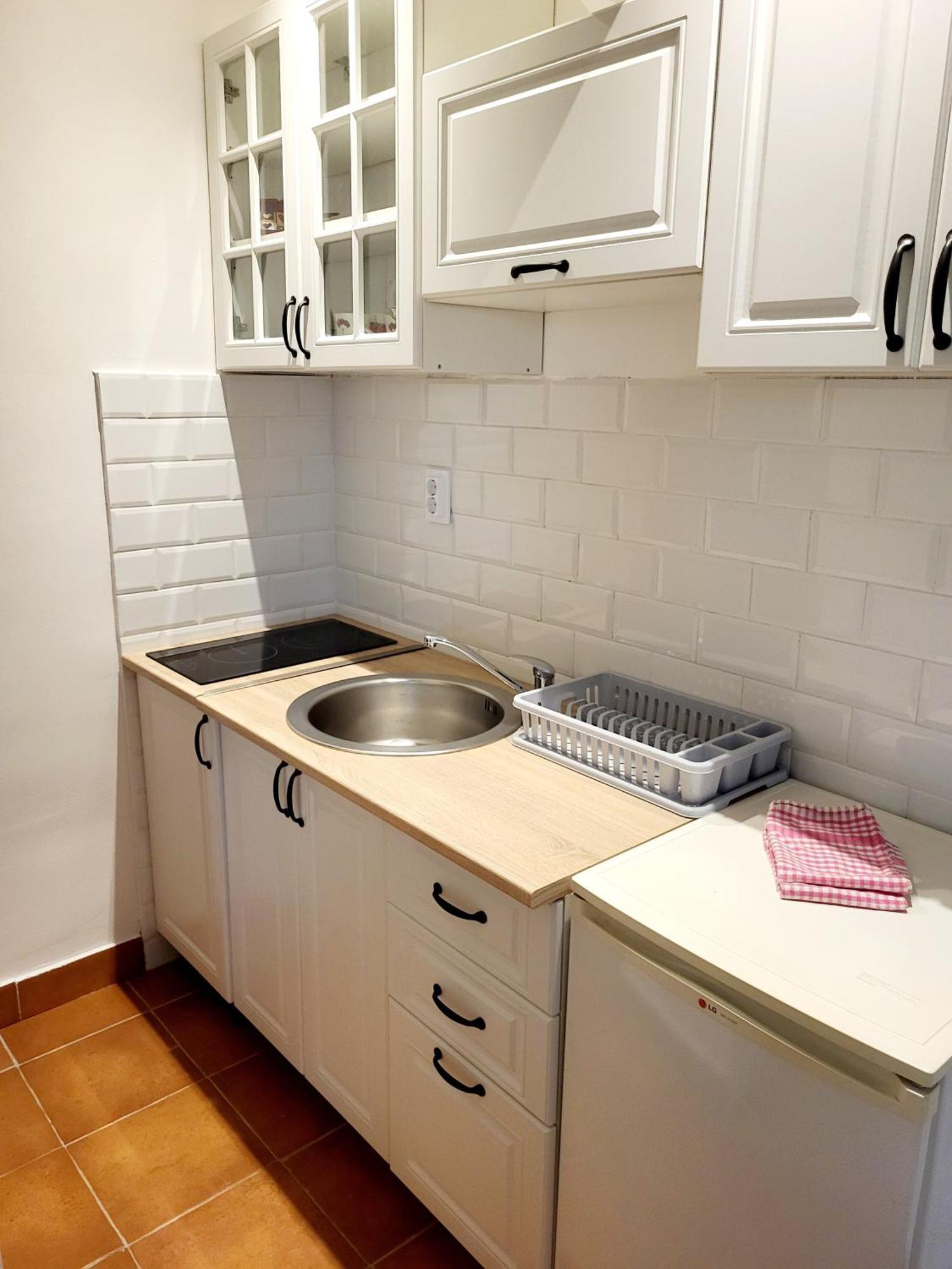 Apartments Maris Garden Petrovac Екстериор снимка